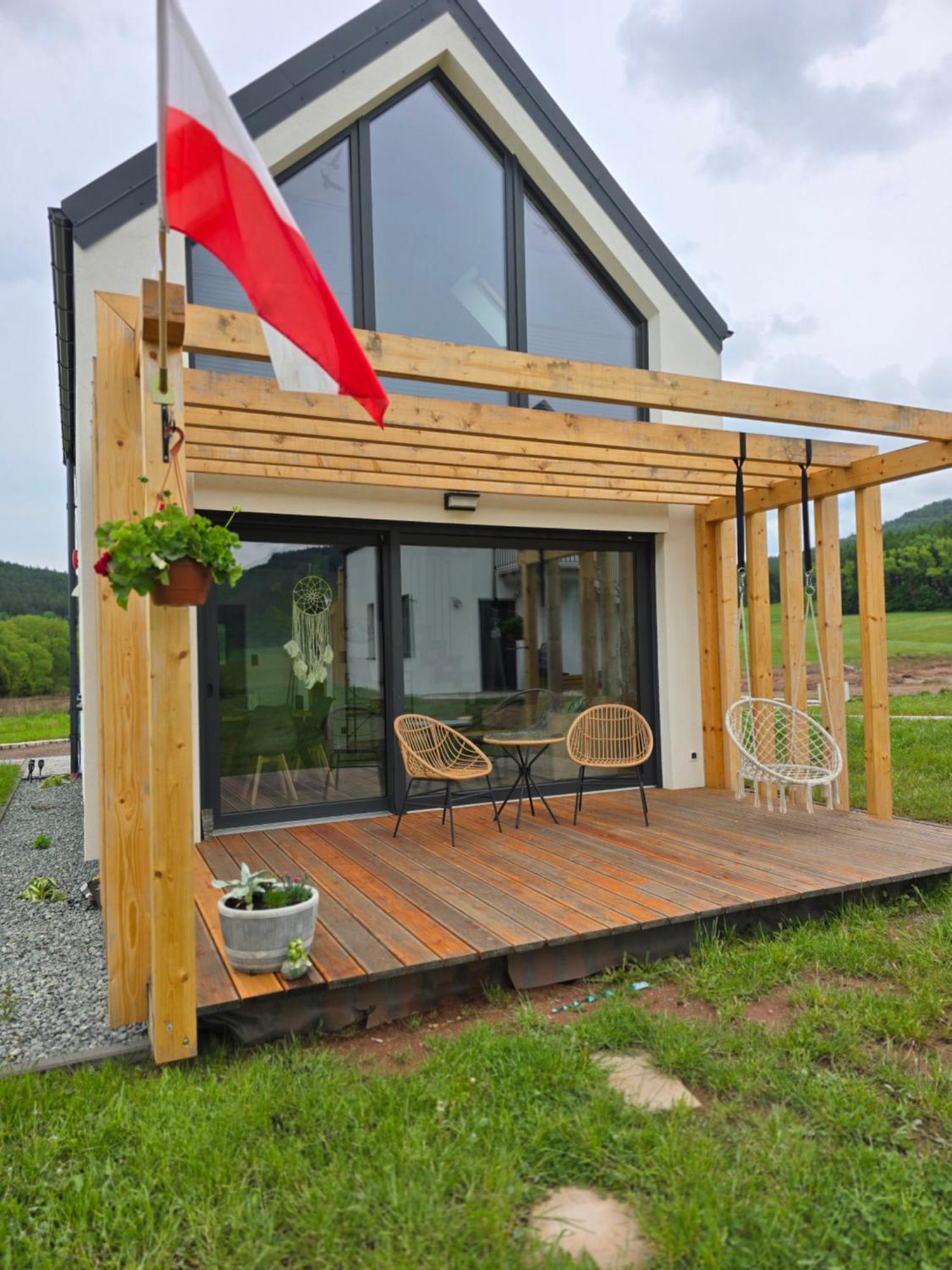 Wataha Pod Basztami - Wadera - Domki Caloroczne Radkow Exterior photo